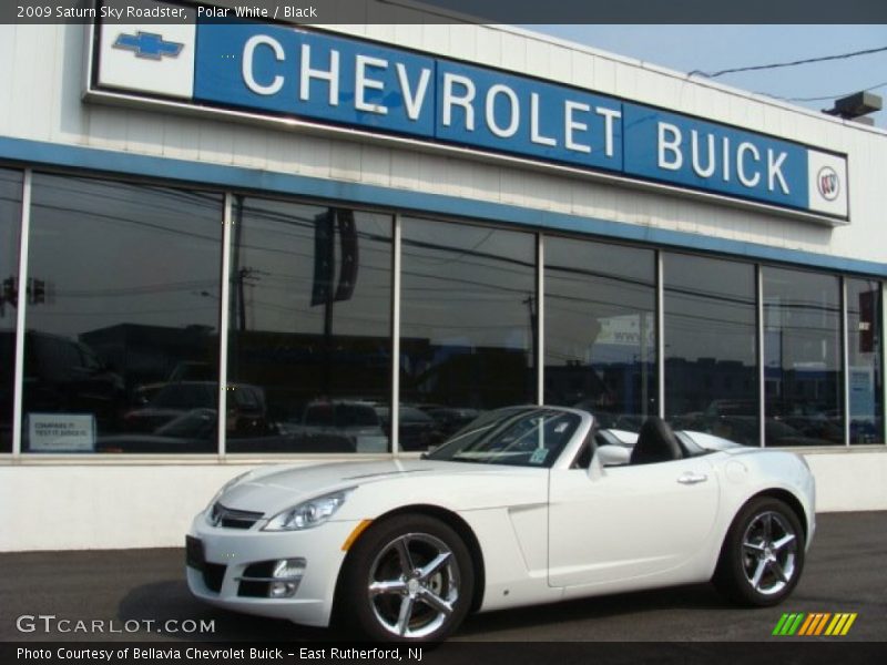 Polar White / Black 2009 Saturn Sky Roadster