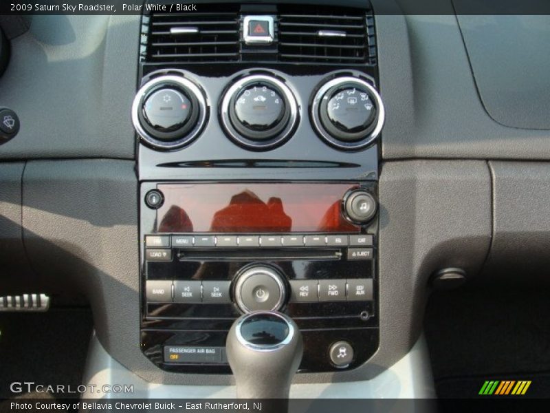 Controls of 2009 Sky Roadster