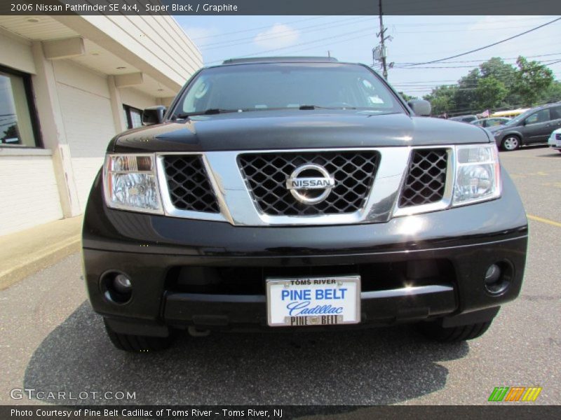 Super Black / Graphite 2006 Nissan Pathfinder SE 4x4