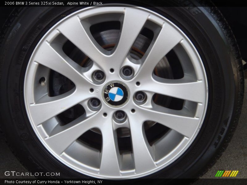 Alpine White / Black 2006 BMW 3 Series 325xi Sedan