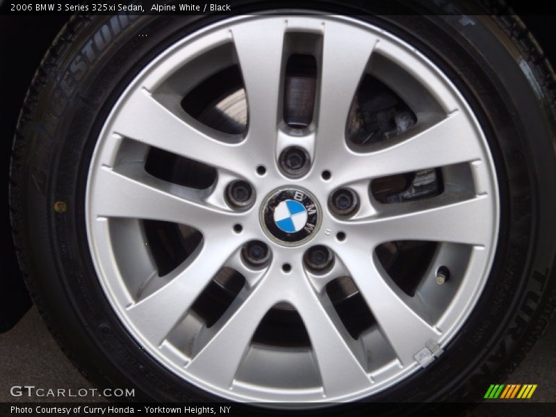 Alpine White / Black 2006 BMW 3 Series 325xi Sedan