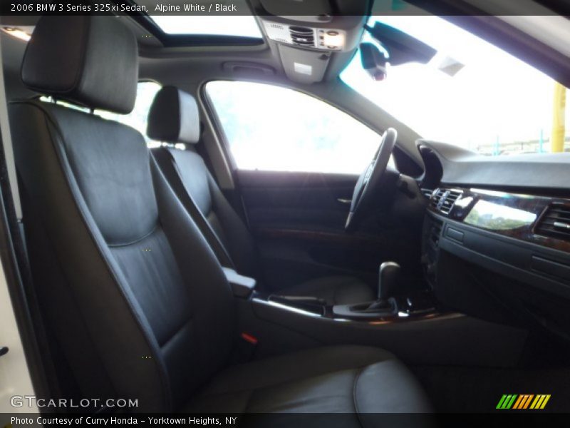 Alpine White / Black 2006 BMW 3 Series 325xi Sedan