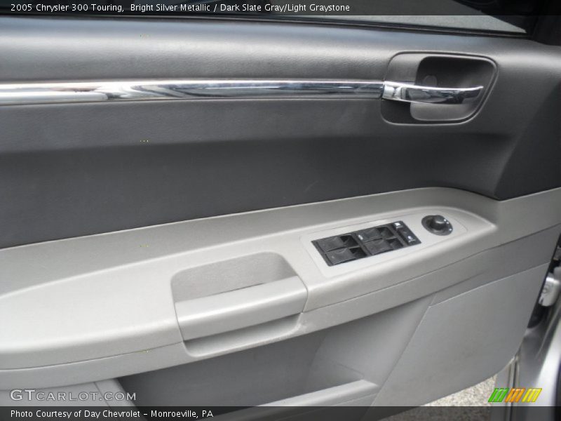 Bright Silver Metallic / Dark Slate Gray/Light Graystone 2005 Chrysler 300 Touring