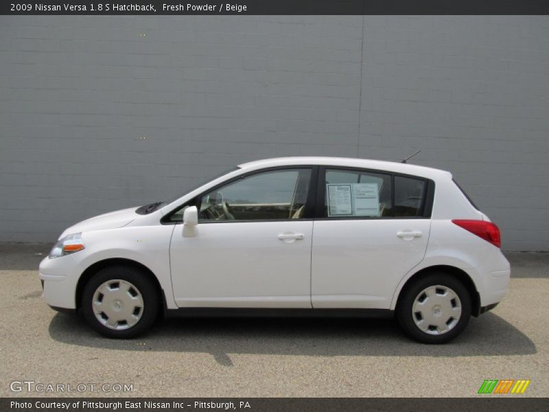 Fresh Powder / Beige 2009 Nissan Versa 1.8 S Hatchback