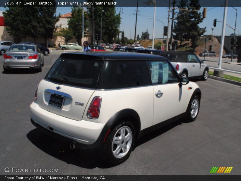 Pepper White / Black/Panther Black 2006 Mini Cooper Hardtop
