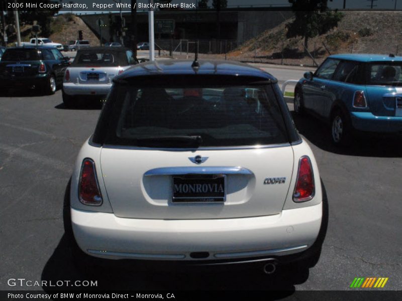 Pepper White / Black/Panther Black 2006 Mini Cooper Hardtop