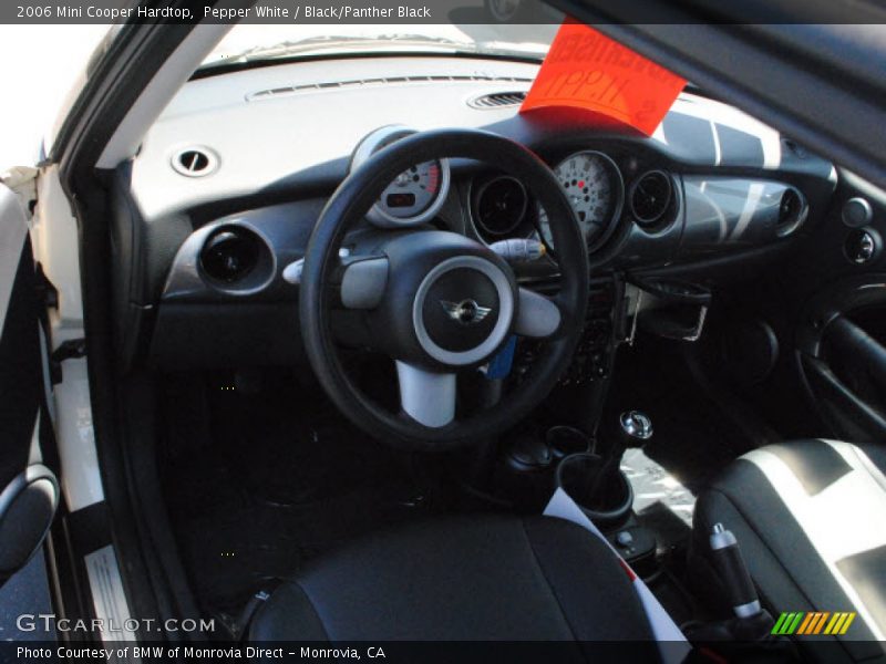 Pepper White / Black/Panther Black 2006 Mini Cooper Hardtop