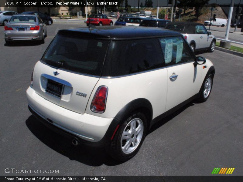Pepper White / Black/Panther Black 2006 Mini Cooper Hardtop