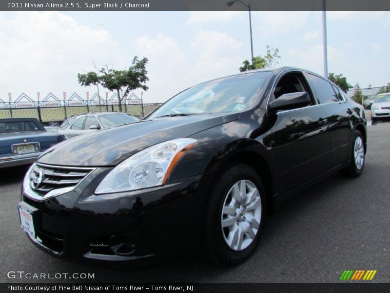 Super Black / Charcoal 2011 Nissan Altima 2.5 S