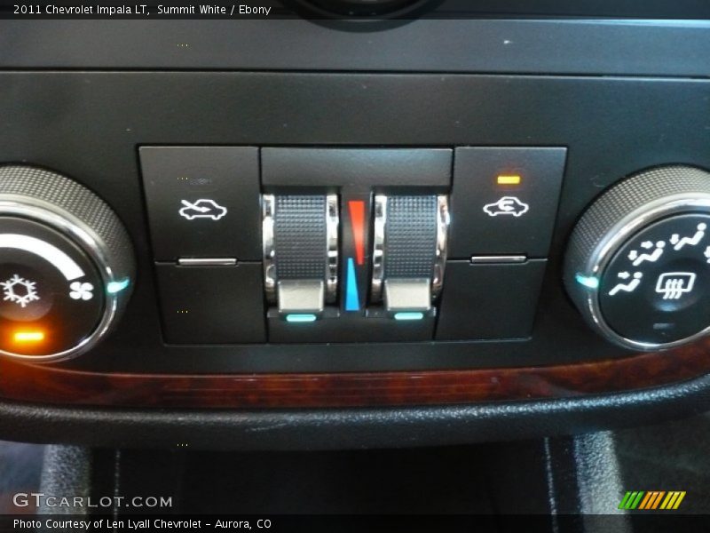 Summit White / Ebony 2011 Chevrolet Impala LT