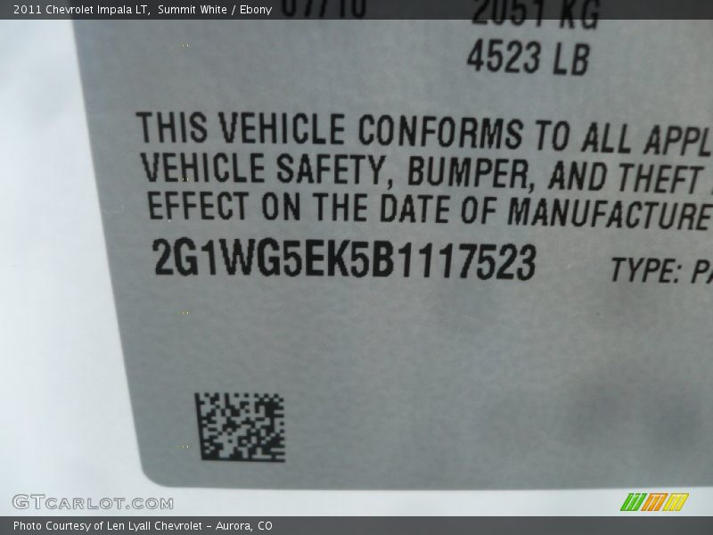 Summit White / Ebony 2011 Chevrolet Impala LT