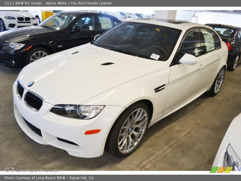 Front 3/4 View of 2011 M3 Sedan