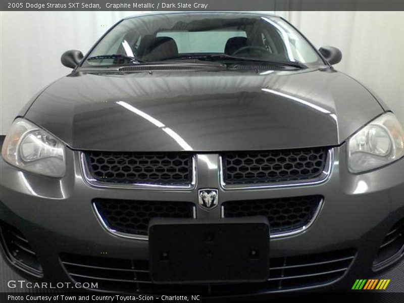 Graphite Metallic / Dark Slate Gray 2005 Dodge Stratus SXT Sedan