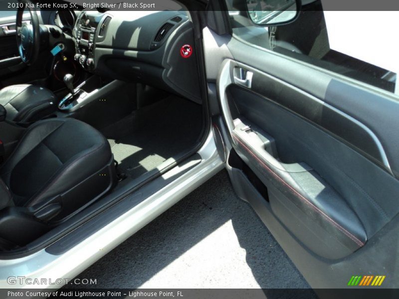 Bright Silver / Black Sport 2010 Kia Forte Koup SX