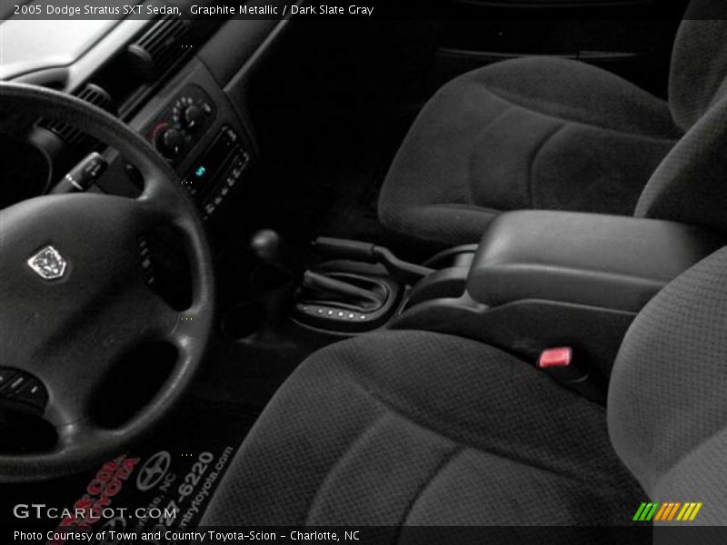 Graphite Metallic / Dark Slate Gray 2005 Dodge Stratus SXT Sedan