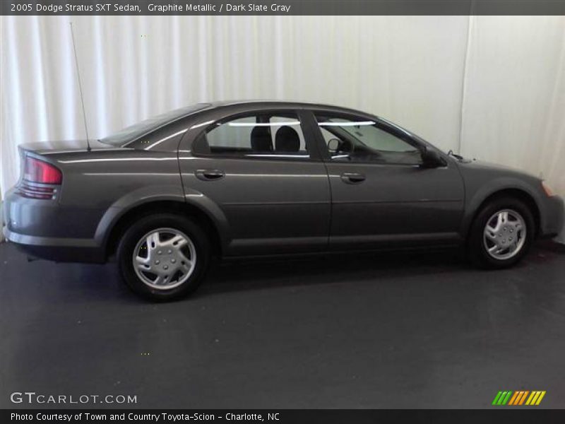 Graphite Metallic / Dark Slate Gray 2005 Dodge Stratus SXT Sedan