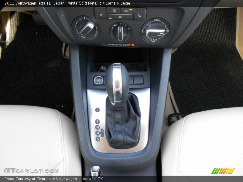 White Gold Metallic / Cornsilk Beige 2011 Volkswagen Jetta TDI Sedan