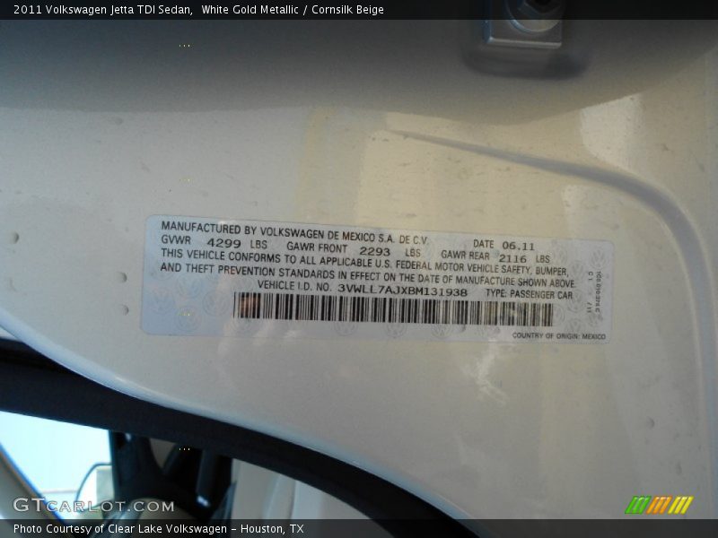 White Gold Metallic / Cornsilk Beige 2011 Volkswagen Jetta TDI Sedan