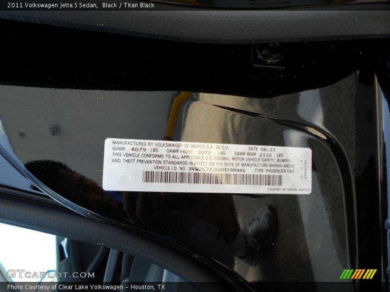 Black / Titan Black 2011 Volkswagen Jetta S Sedan