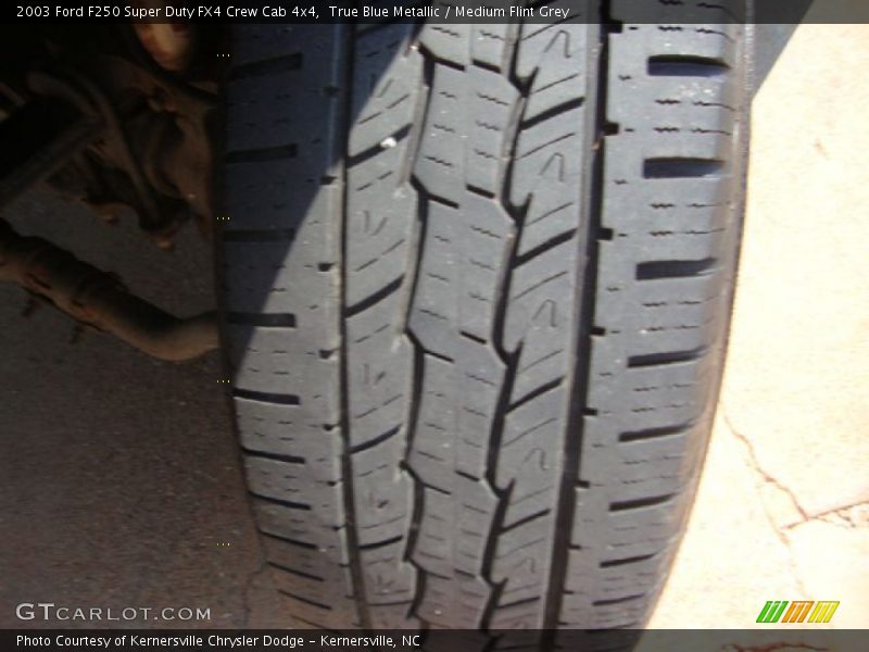 True Blue Metallic / Medium Flint Grey 2003 Ford F250 Super Duty FX4 Crew Cab 4x4