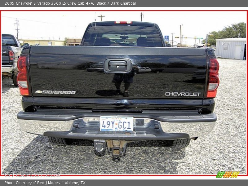 Black / Dark Charcoal 2005 Chevrolet Silverado 3500 LS Crew Cab 4x4