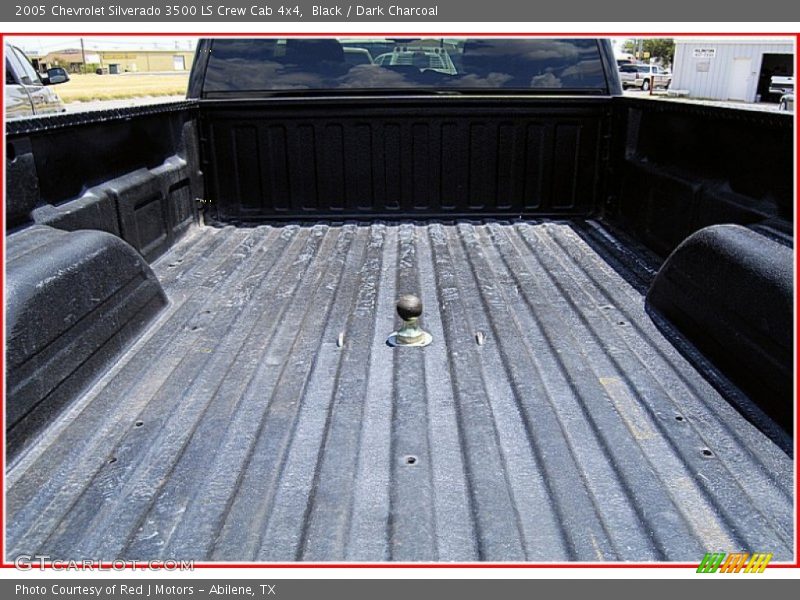 Black / Dark Charcoal 2005 Chevrolet Silverado 3500 LS Crew Cab 4x4