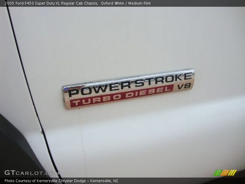  2005 F450 Super Duty XL Regular Cab Chassis Logo