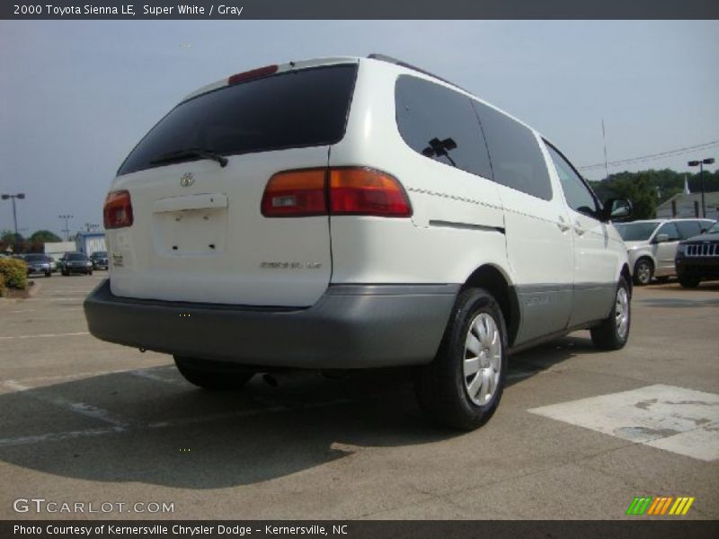 Super White / Gray 2000 Toyota Sienna LE