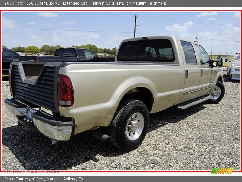 Harvest Gold Metallic / Medium Parchment 2000 Ford F350 Super Duty XLT Extended Cab