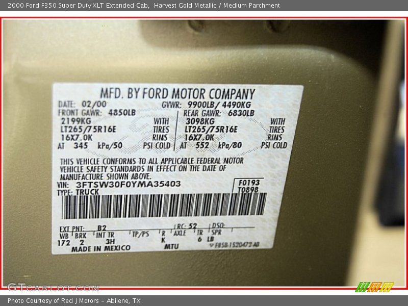 Harvest Gold Metallic / Medium Parchment 2000 Ford F350 Super Duty XLT Extended Cab