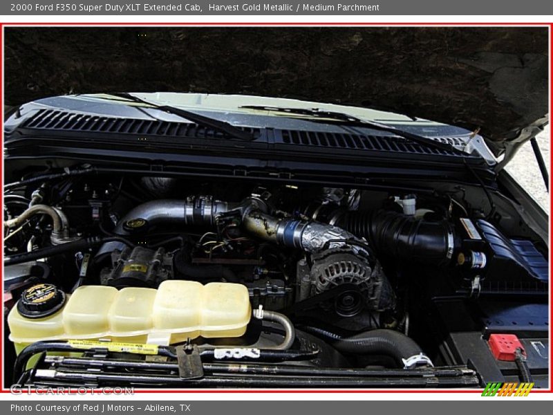 Harvest Gold Metallic / Medium Parchment 2000 Ford F350 Super Duty XLT Extended Cab