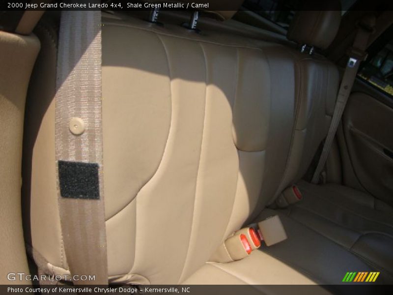 Shale Green Metallic / Camel 2000 Jeep Grand Cherokee Laredo 4x4