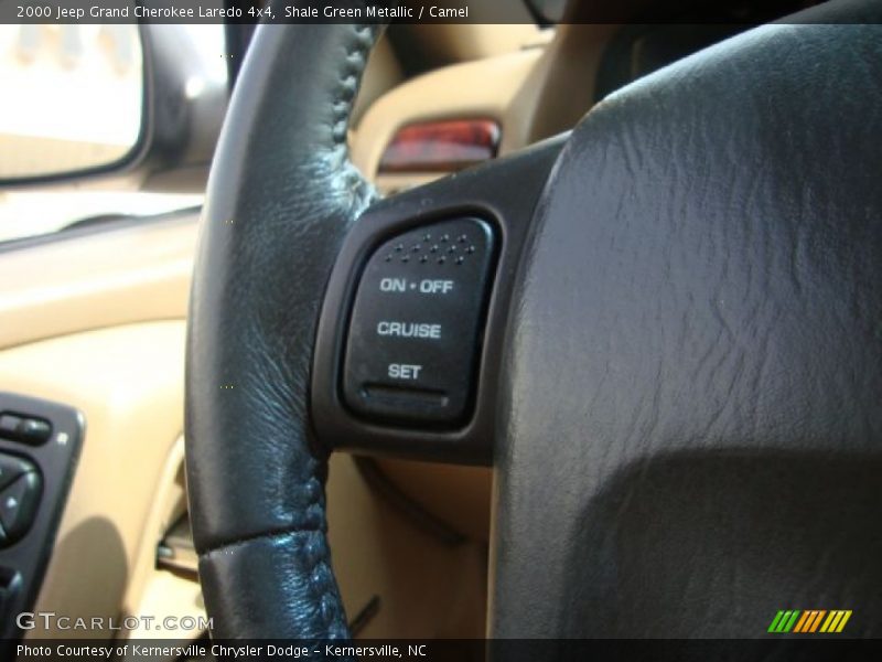 Shale Green Metallic / Camel 2000 Jeep Grand Cherokee Laredo 4x4