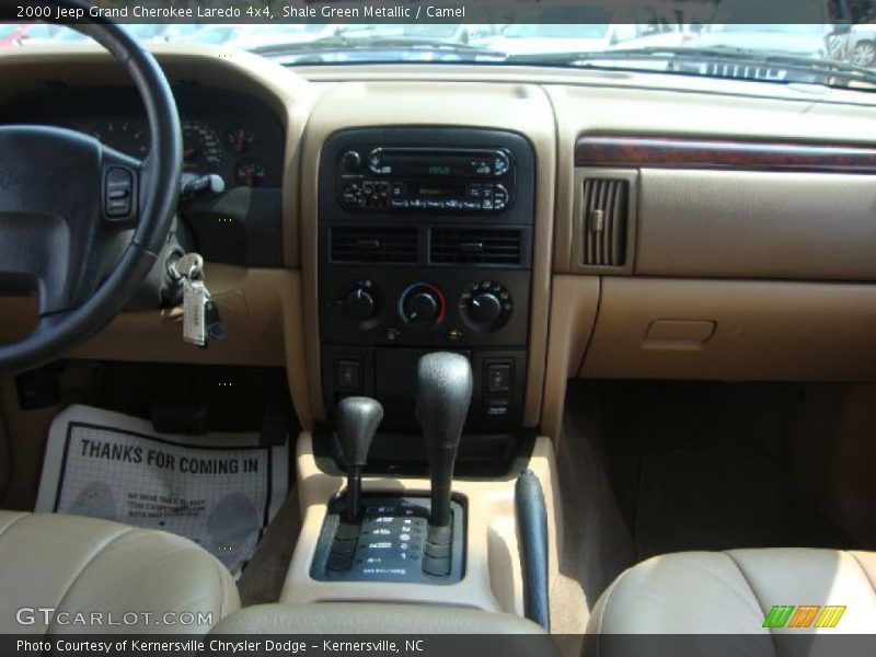 Shale Green Metallic / Camel 2000 Jeep Grand Cherokee Laredo 4x4