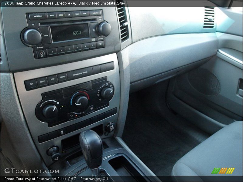Black / Medium Slate Gray 2006 Jeep Grand Cherokee Laredo 4x4