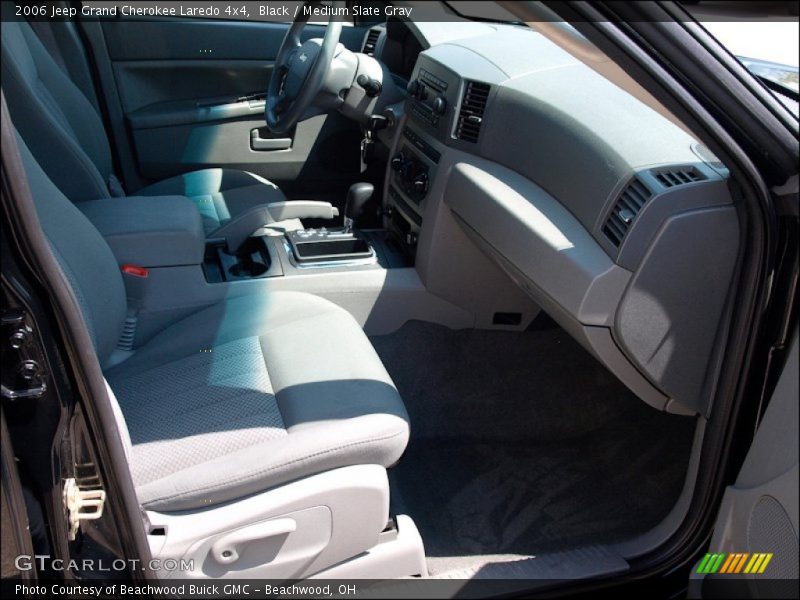 Black / Medium Slate Gray 2006 Jeep Grand Cherokee Laredo 4x4
