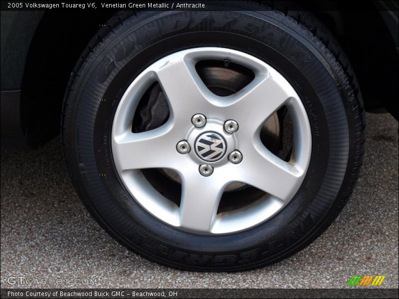 Venetian Green Metallic / Anthracite 2005 Volkswagen Touareg V6