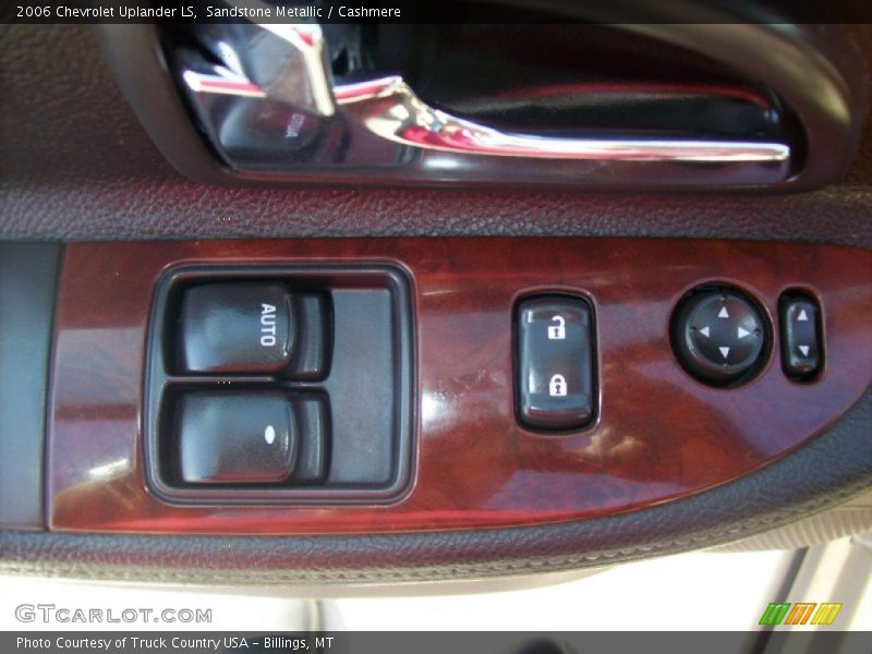 Sandstone Metallic / Cashmere 2006 Chevrolet Uplander LS