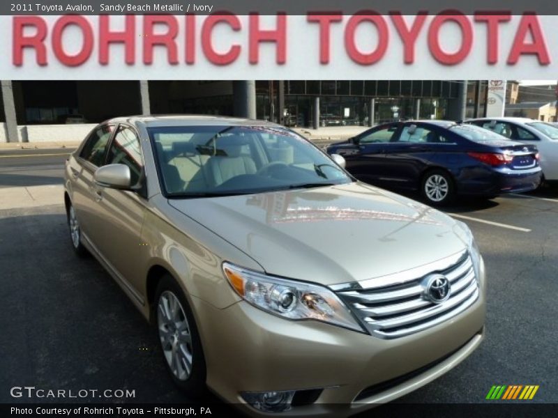 Sandy Beach Metallic / Ivory 2011 Toyota Avalon