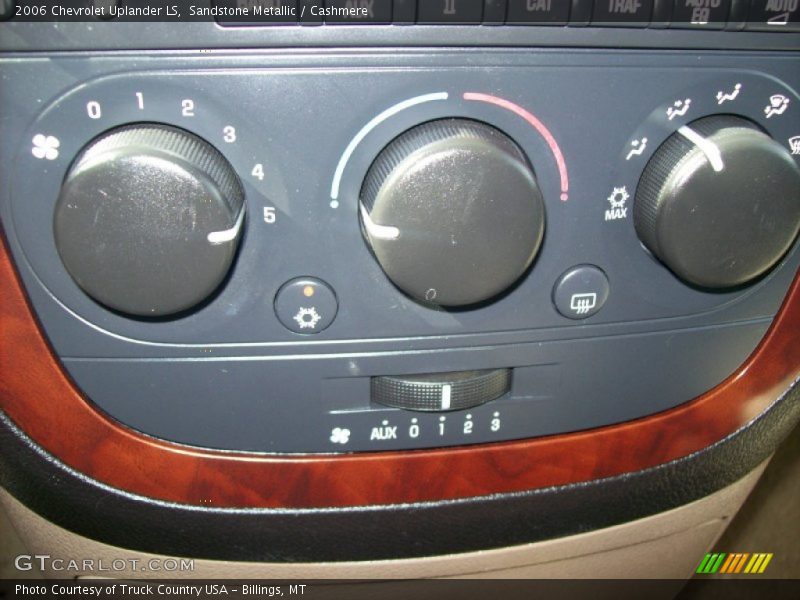 Sandstone Metallic / Cashmere 2006 Chevrolet Uplander LS