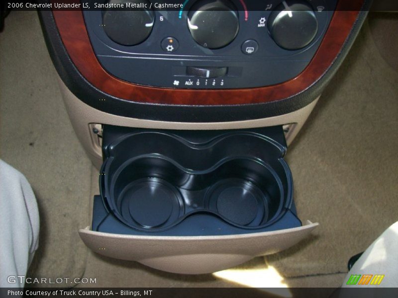 Sandstone Metallic / Cashmere 2006 Chevrolet Uplander LS