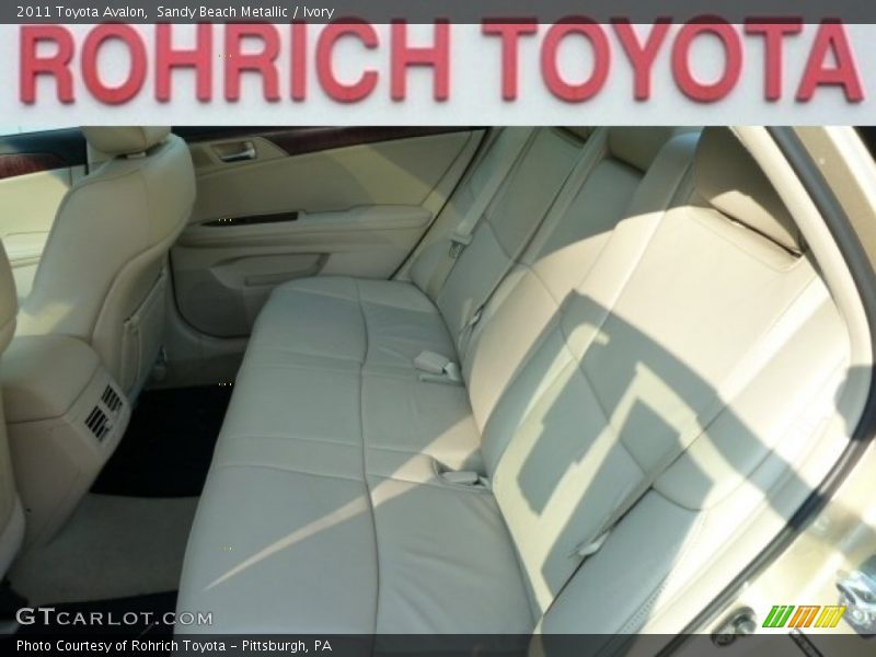 Sandy Beach Metallic / Ivory 2011 Toyota Avalon