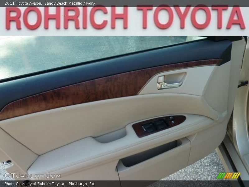 Sandy Beach Metallic / Ivory 2011 Toyota Avalon