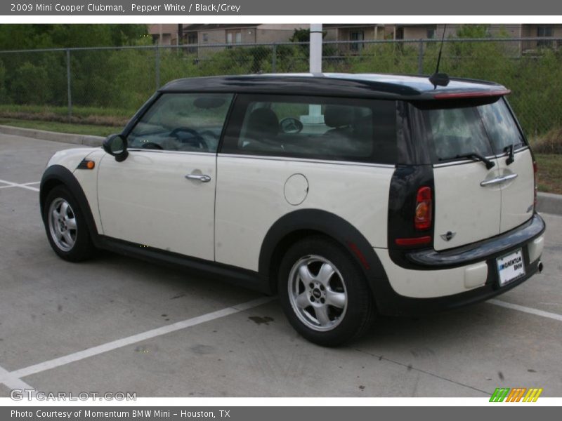 Pepper White / Black/Grey 2009 Mini Cooper Clubman