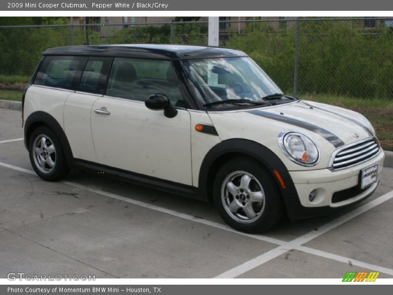 Pepper White / Black/Grey 2009 Mini Cooper Clubman