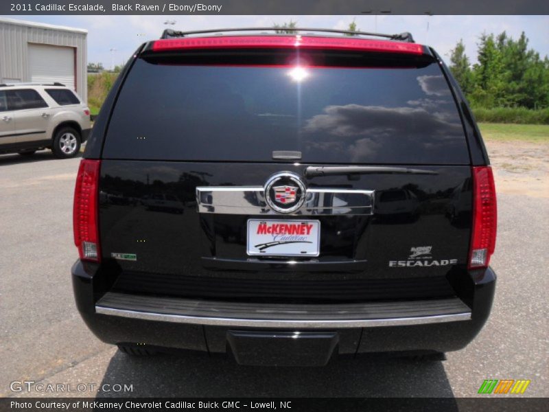 Black Raven / Ebony/Ebony 2011 Cadillac Escalade