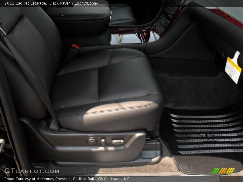Black Raven / Ebony/Ebony 2011 Cadillac Escalade