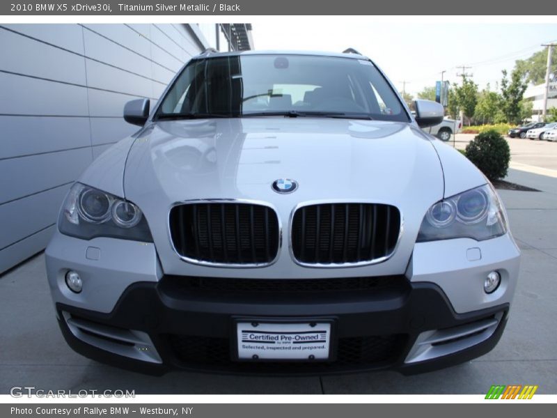 Titanium Silver Metallic / Black 2010 BMW X5 xDrive30i