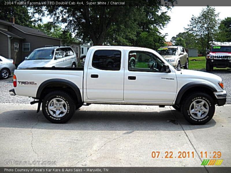 Super White / Charcoal 2004 Toyota Tacoma V6 TRD Double Cab 4x4