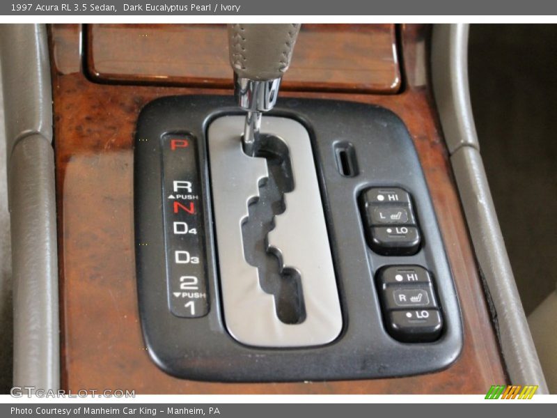 1997 RL 3.5 Sedan 4 Speed Automatic Shifter